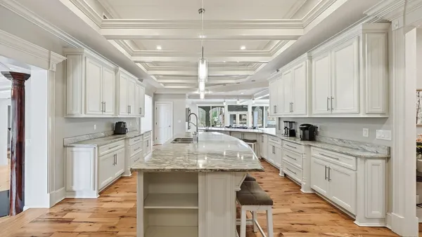 $1,100,000 | 171 Greendale Lane, McDonald, TN 37353