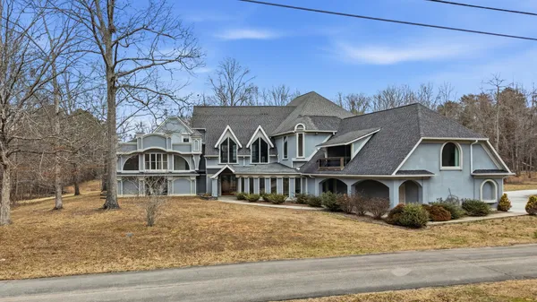 $1,100,000 | 171 Greendale Lane, McDonald, TN 37353