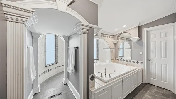 $1,100,000 | 171 Greendale Lane, McDonald, TN 37353