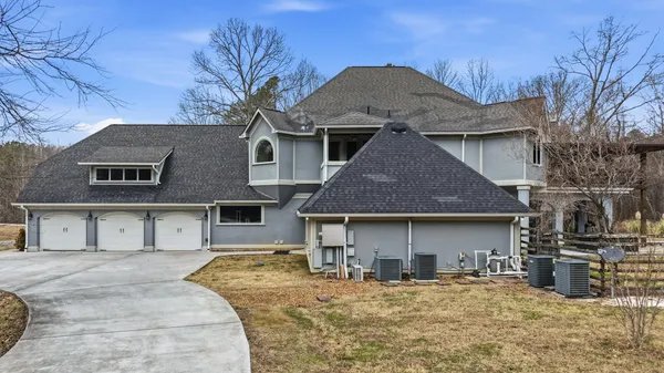 $1,100,000 | 171 Greendale Lane, McDonald, TN 37353