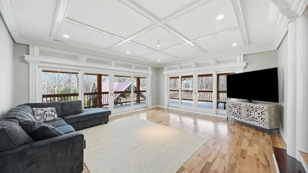 $1,100,000 | 171 Greendale Lane, McDonald, TN 37353