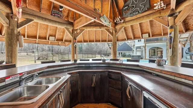 $2,200,000 | 171 Greendale Lane, McDonald, TN 37353