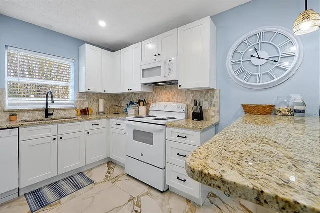 $3,600,000 | 1800 Kofresi Court, Ruskin, FL 33570