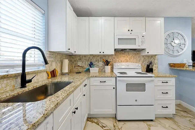 $3,600,000 | 1800 Kofresi Court, Ruskin, FL 33570