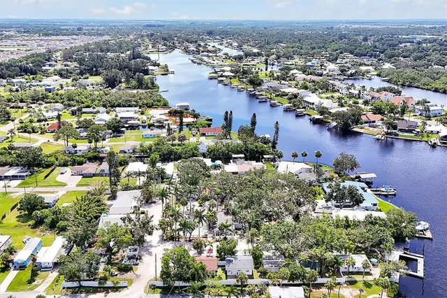 $3,600,000 | 1800 Kofresi Court, Ruskin, FL 33570