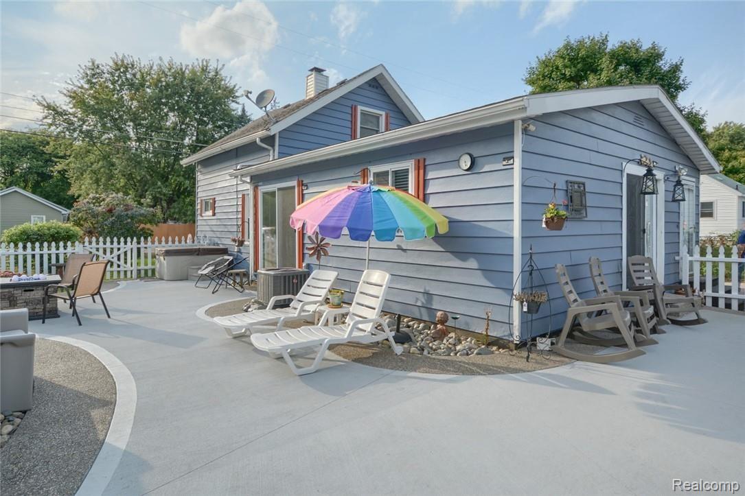 2251 South Graham Road Flint, MI 48532 - Photo 12 of 42 DSC_1602-HDR(3).jpg