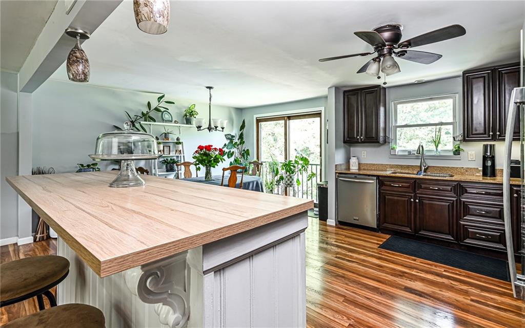 5390 Hardt Road Gibsonia, PA 15044 - Photo 8 of 29 Gallery Image 8
