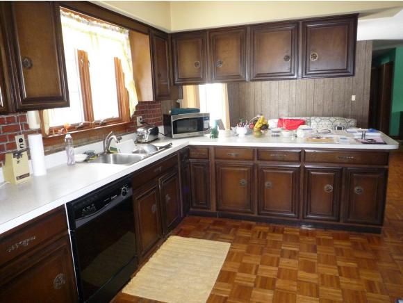 51 Dean Brook Road Northumberland, NH 03582 - Photo 14 of 22