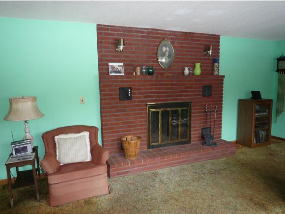 51 Dean Brook Road Northumberland, NH 03582 - Photo 9 of 22