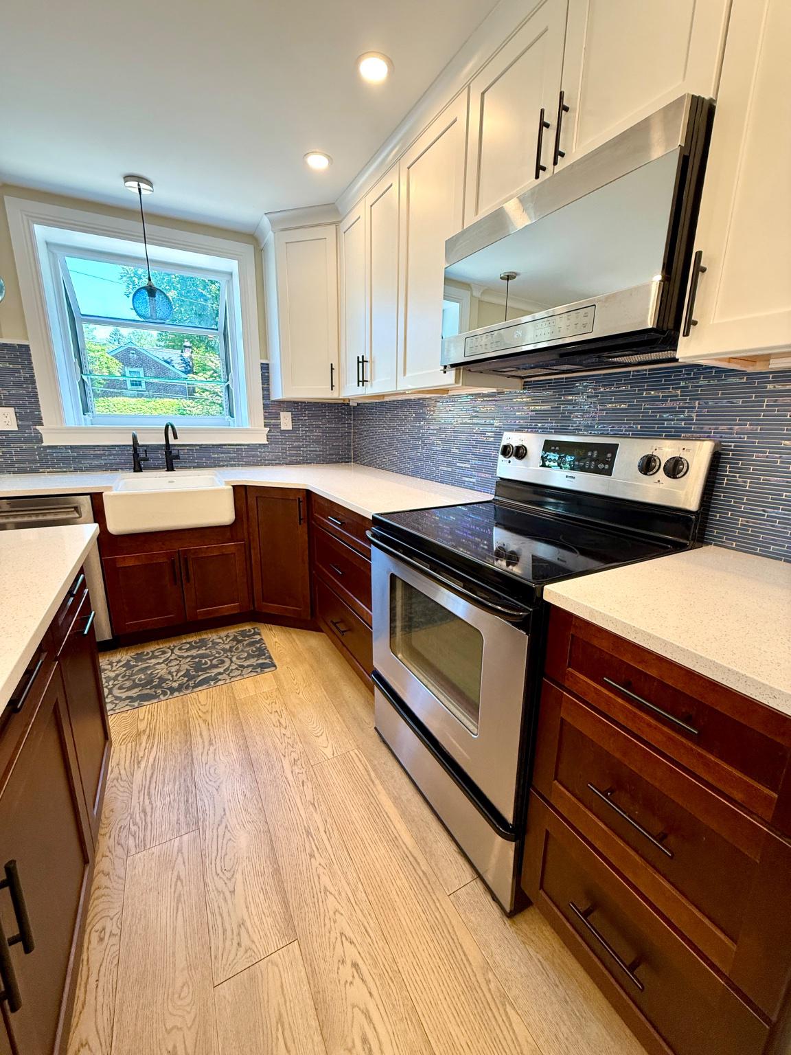 418 East Country Club Lane Wallingford, PA 19086 - Photo 22 of 59 Kitchen