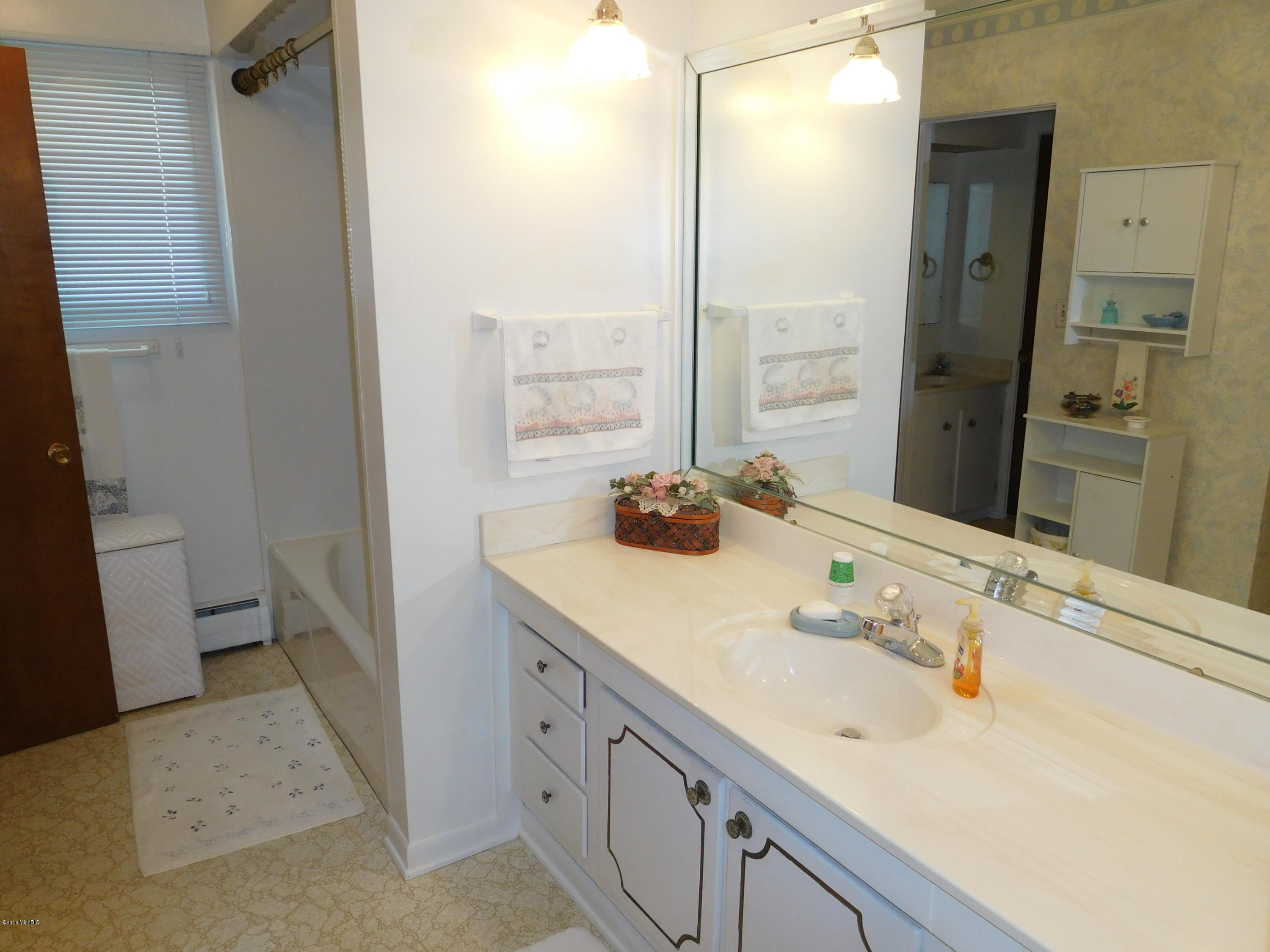 3401 Niles Road St. Joseph, MI 49085 - Photo 19 of 33 DSCN2506