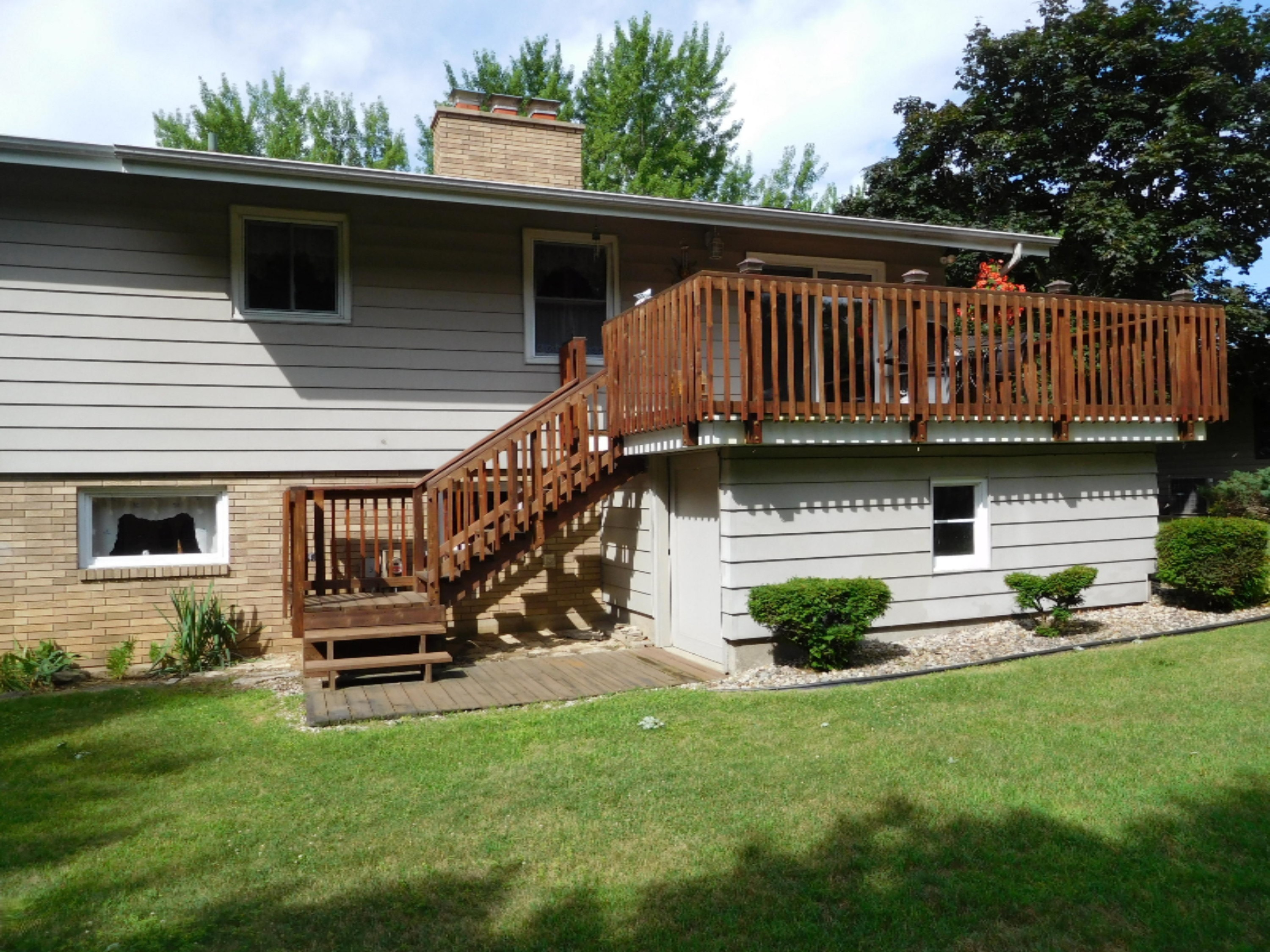 3401 Niles Road St. Joseph, MI 49085 - Photo 3 of 33 DSCN2492