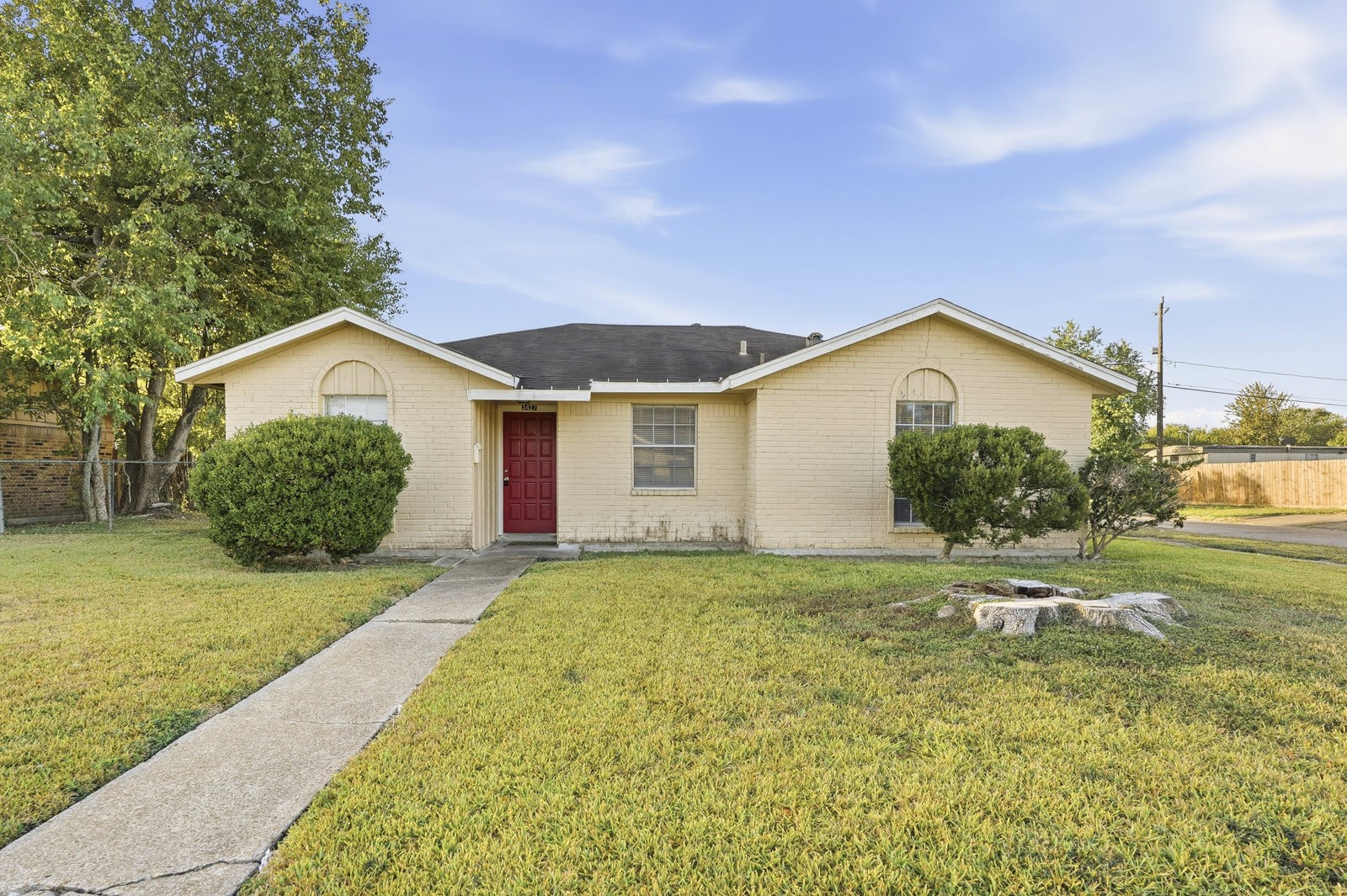3427 Prudence Drive Houston, TX 77045 - Photo 1 of 25 a view of a house with a yard