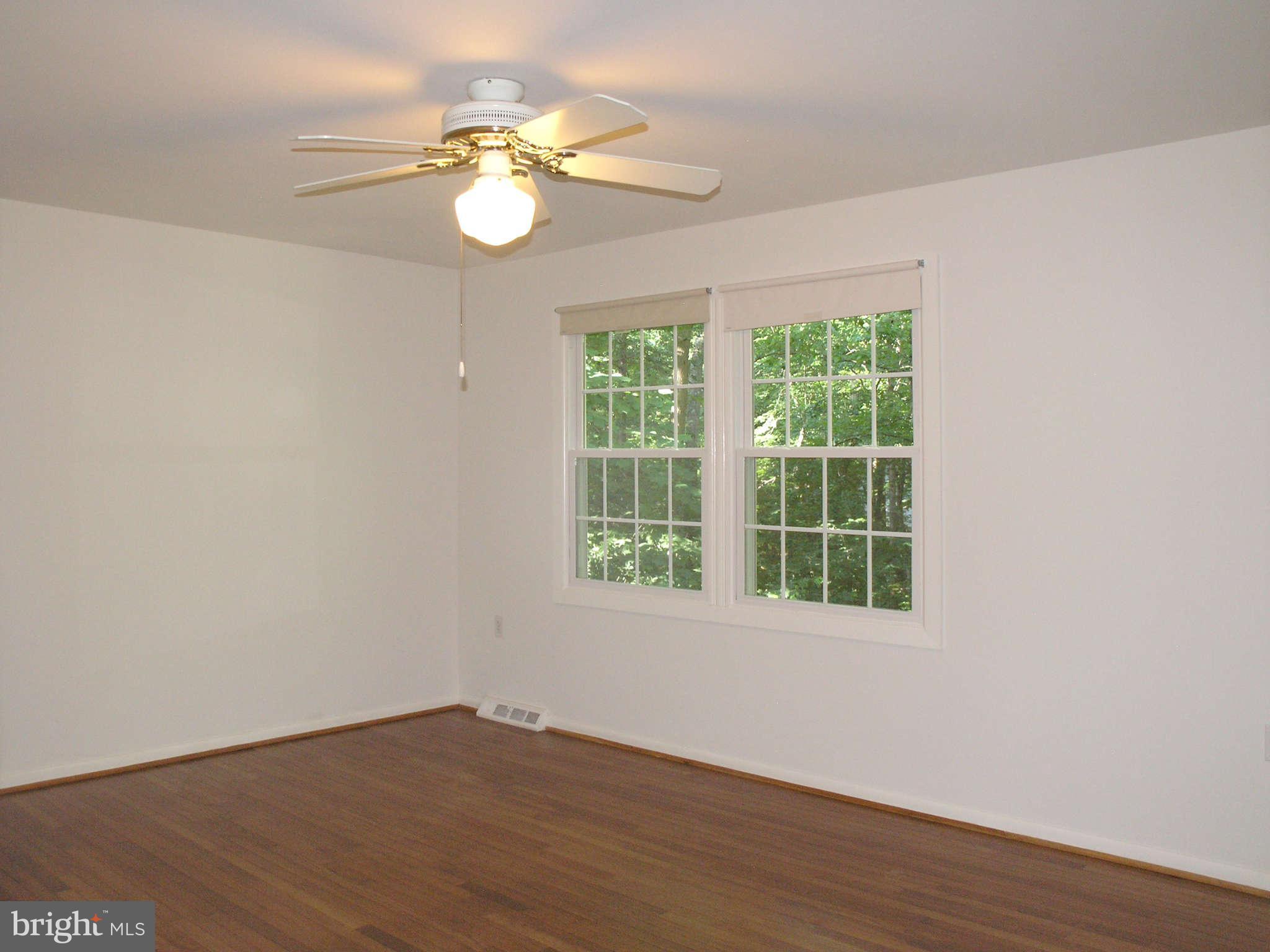 2415 Myrtle Lane Reston, VA 20191 - Photo 22 of 30 Bedroom 3 facing back yard