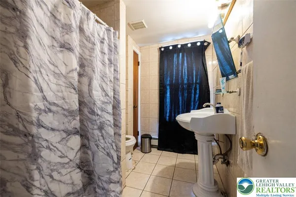 $234,900 | 334 East Walnut Street, Allentown, PA 18109