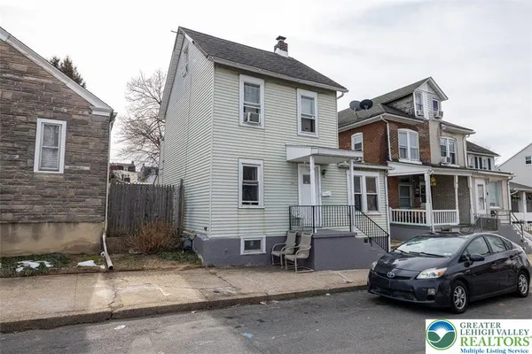$234,900 | 334 East Walnut Street, Allentown, PA 18109