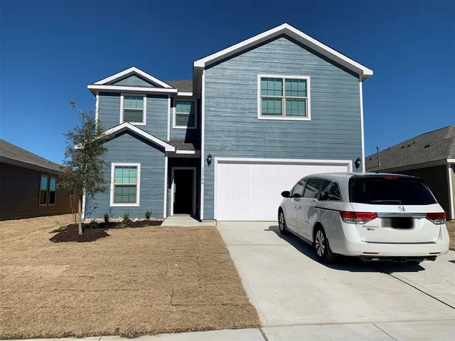 $2,200 | 13704 Logan Pass Drive, Ponder, TX 76259