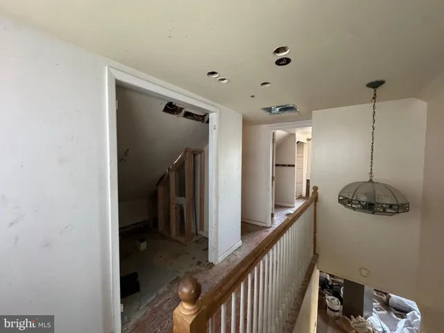 $449,999 | 501 Wills Lane, Glen Burnie, MD 21061