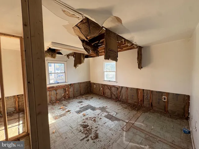 $449,999 | 501 Wills Lane, Glen Burnie, MD 21061