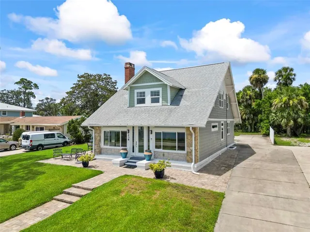 $979,000 | 236 South Beach Street, Ormond Beach, FL 32174
