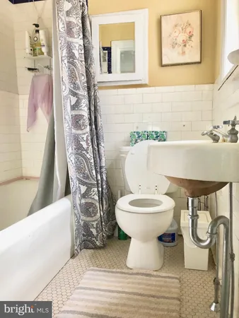 $1,300 | 506 West Coulter Street, Unit 3, Philadelphia, PA 19144