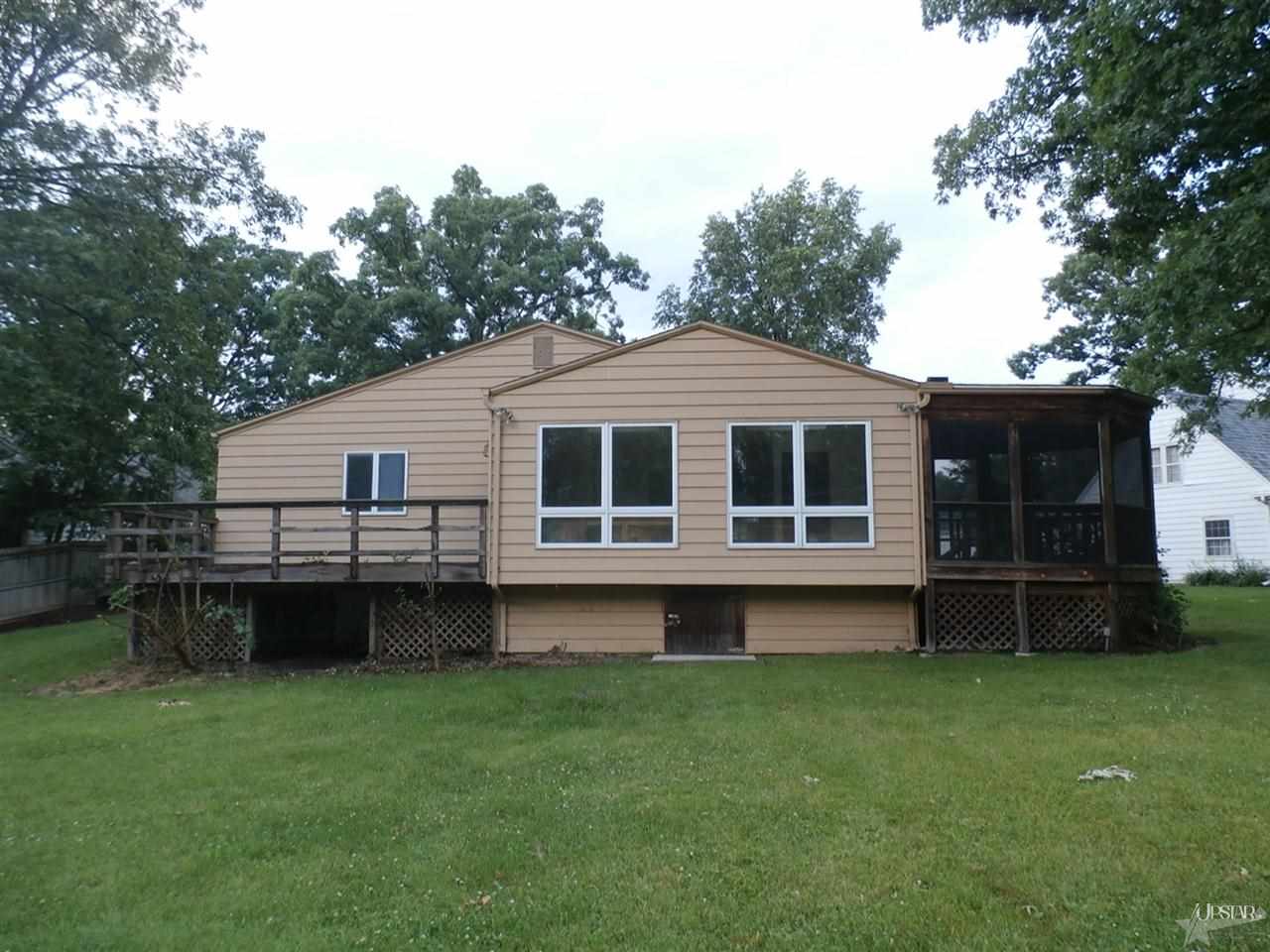 2140 Springfield Avenue Fort Wayne, IN 46805 - Photo 3 of 18 Gallery Image 3