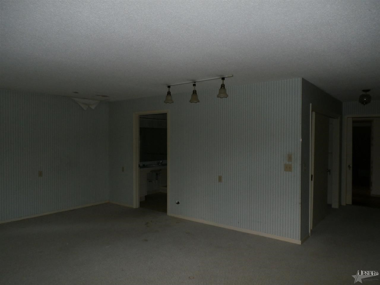 2140 Springfield Avenue Fort Wayne, IN 46805 - Photo 7 of 18 Gallery Image 7