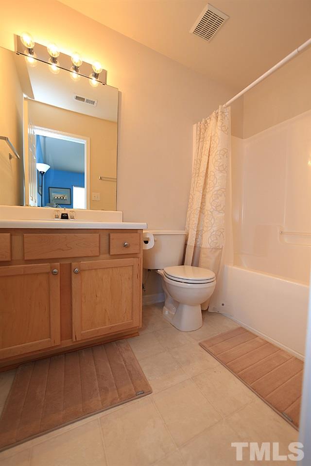 1710 Sorrell Brook Way Raleigh, NC 27609 - Photo 15 of 17