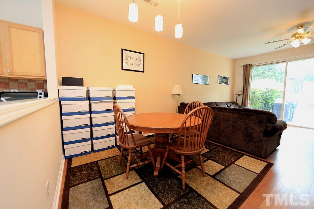1710 Sorrell Brook Way Raleigh, NC 27609 - Photo 6 of 17