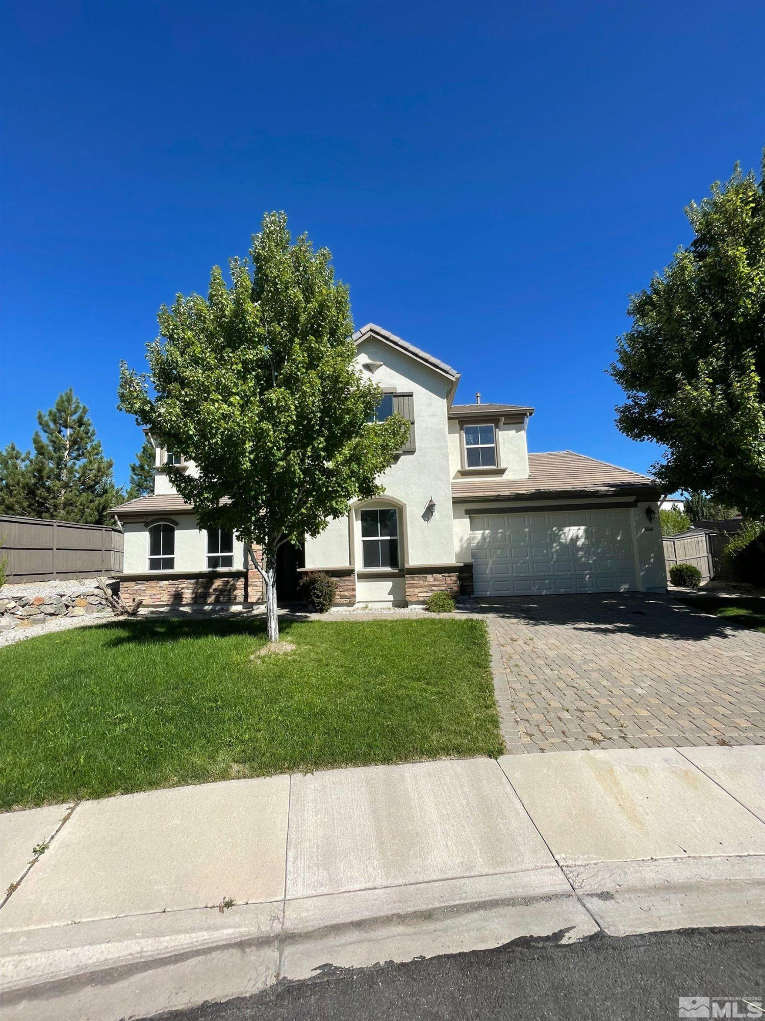 3660 Sienna Pointe Court Reno, NV 89512 - Photo 1 of 24 a garden view with a seating space
