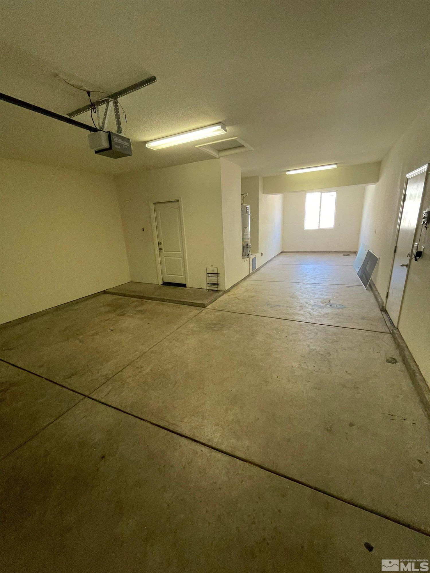 3660 Sienna Pointe Court Reno, NV 89512 - Photo 24 of 24 a view of empty room