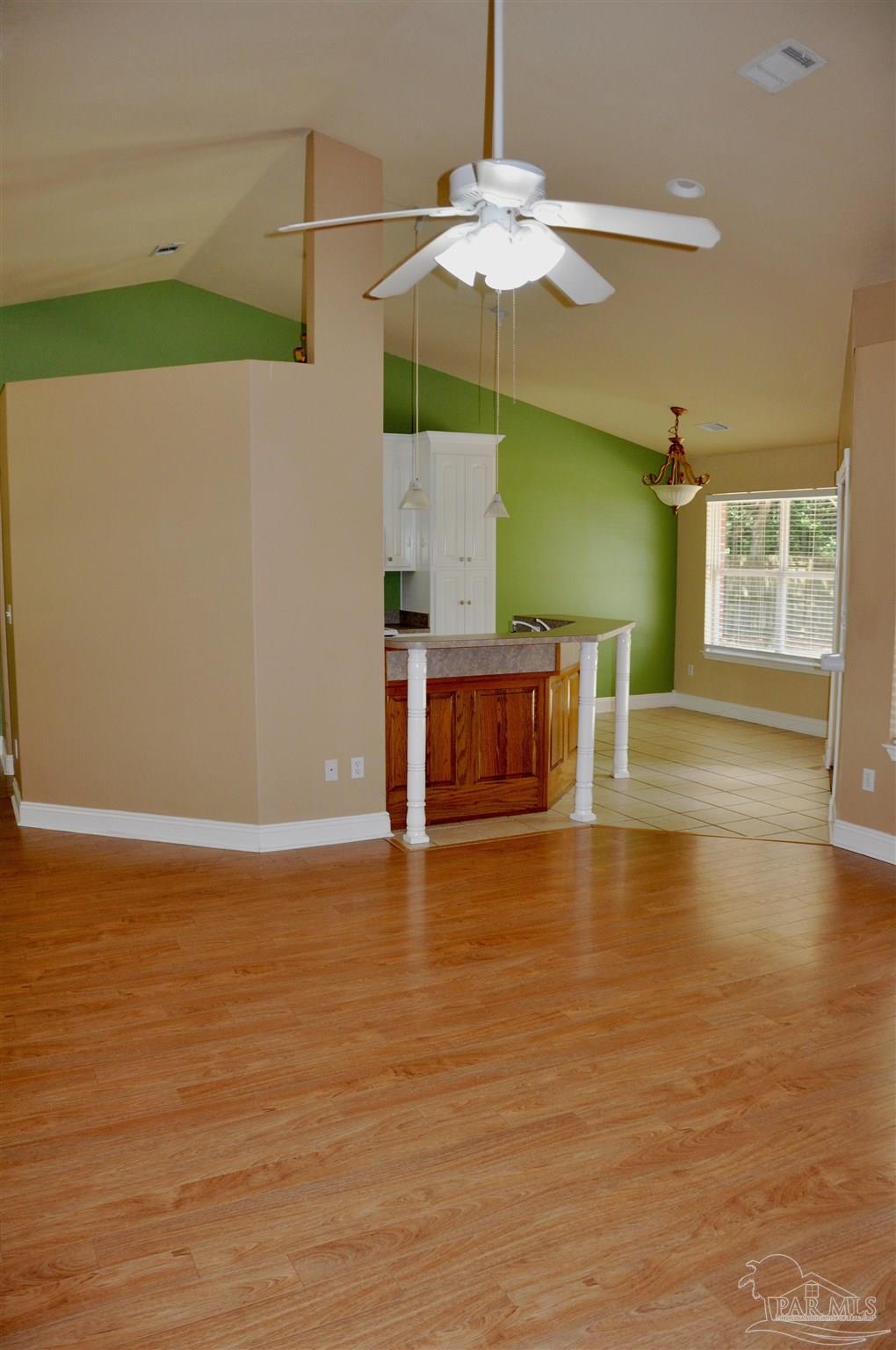 4204 Tanfield Road Milton, FL 32583 - Photo 10 of 35 Gallery Image 10