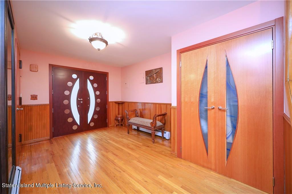 80 Longview Road Staten Island, NY 10304 - Photo 3 of 42 GetMedia (39)