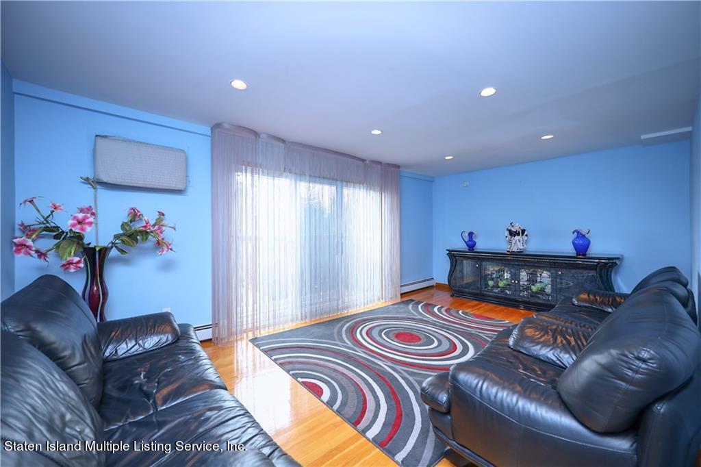 80 Longview Road Staten Island, NY 10304 - Photo 5 of 42 GetMedia (37)