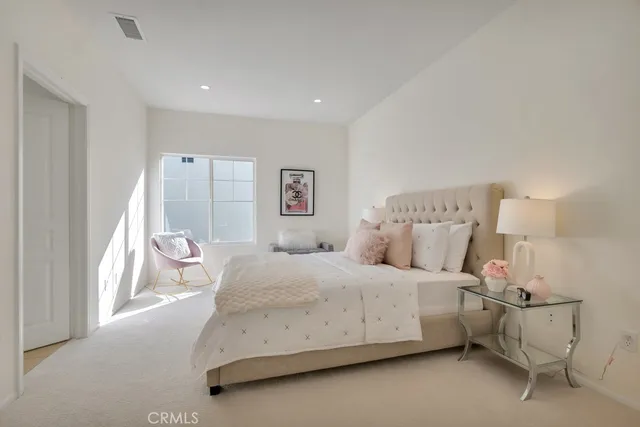 $1,325,000 | 251 Napa Court, Simi Valley, CA 93065