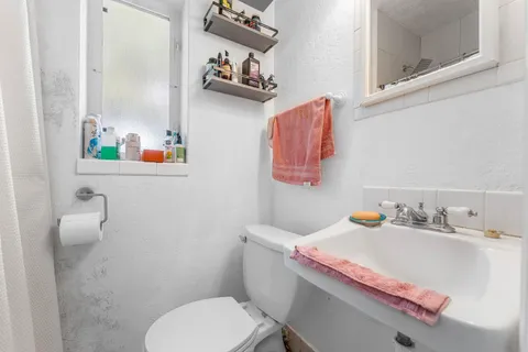 $949,900 | 2573 Southwest 30th Terrace, Fort Lauderdale, FL 33312