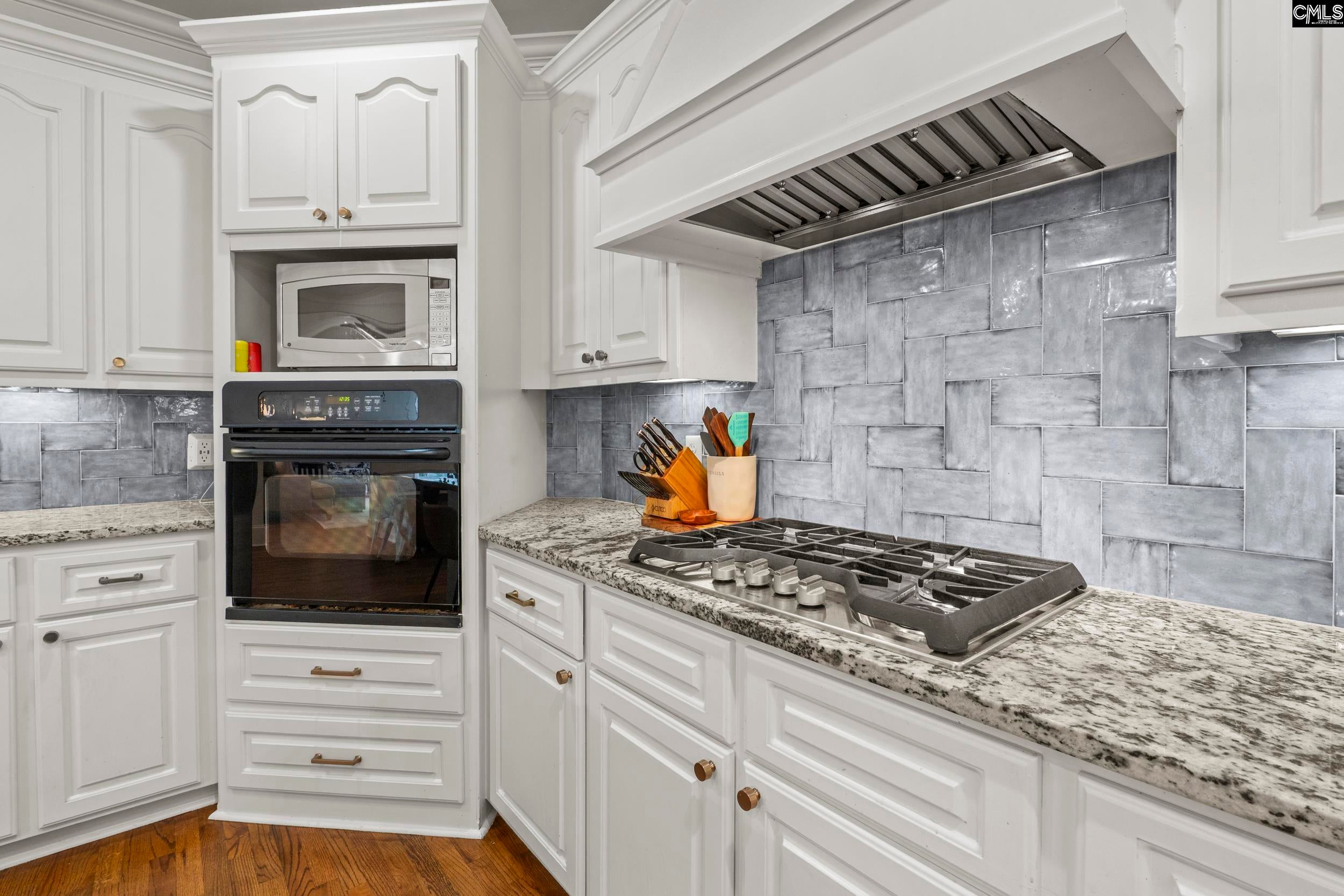 136 Hawks Ridge Lane Chapin, SC 29036 - Photo 12 of 62 Gallery Image 12