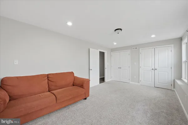 $345,000 | 1220 Lakeview Drive, Cross Junction, VA 22625