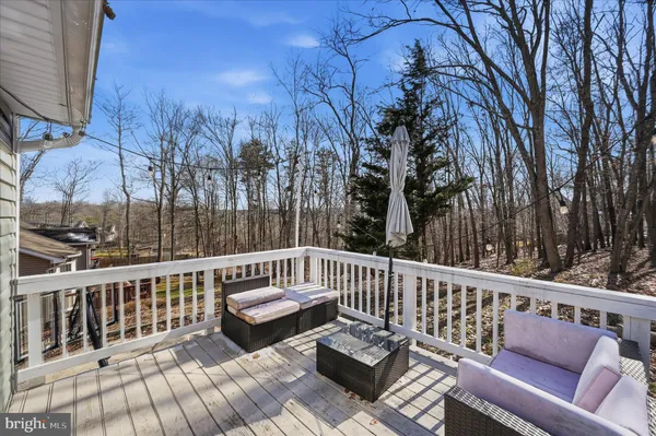 $345,000 | 1220 Lakeview Drive, Cross Junction, VA 22625