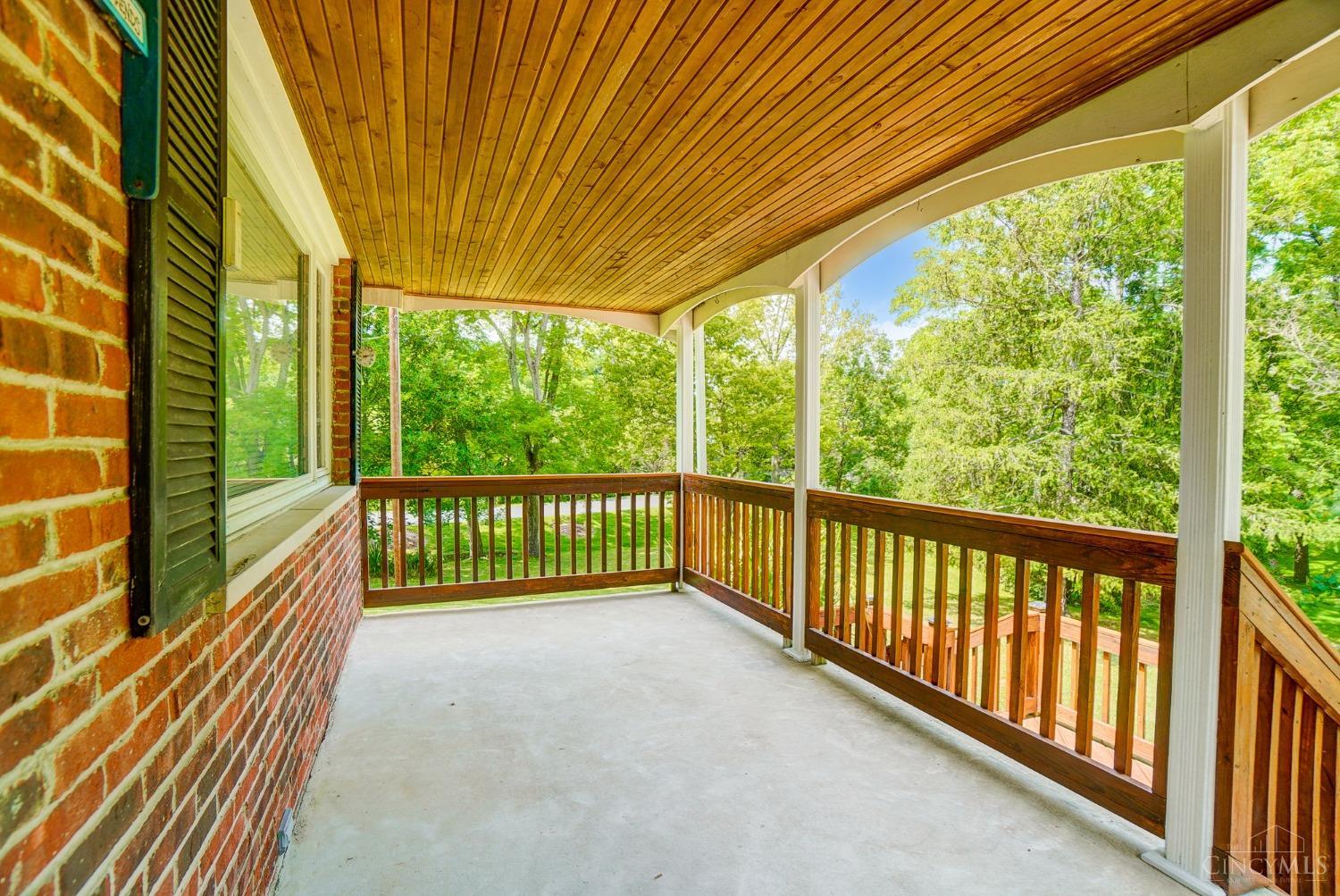 6639 Taylor Road Cincinnati, OH 45248 - Photo 12 of 85