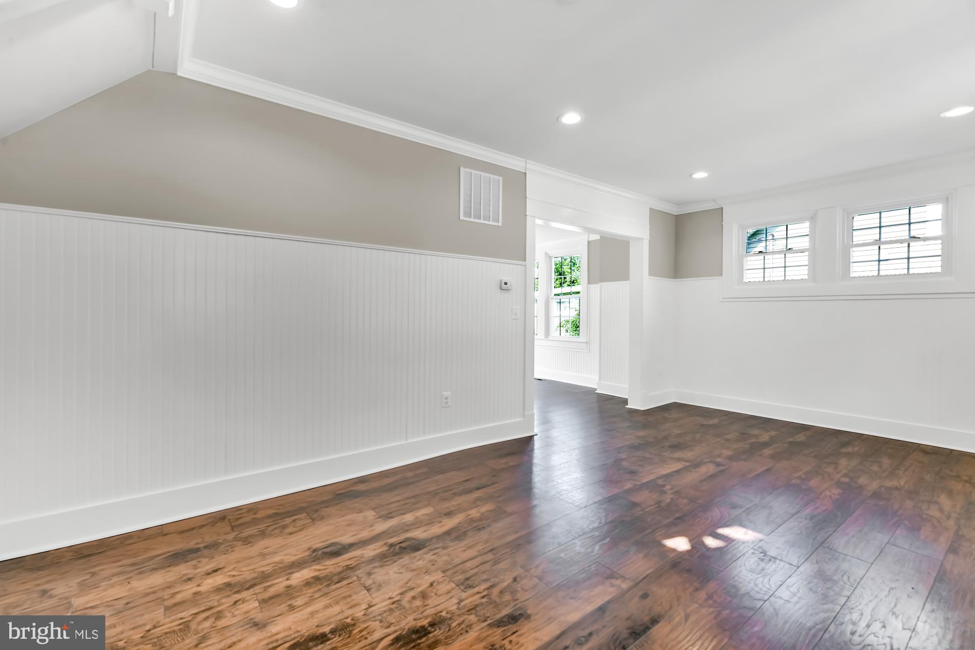 609 Tunbridge Road Baltimore, MD 21212 - Photo 6 of 31