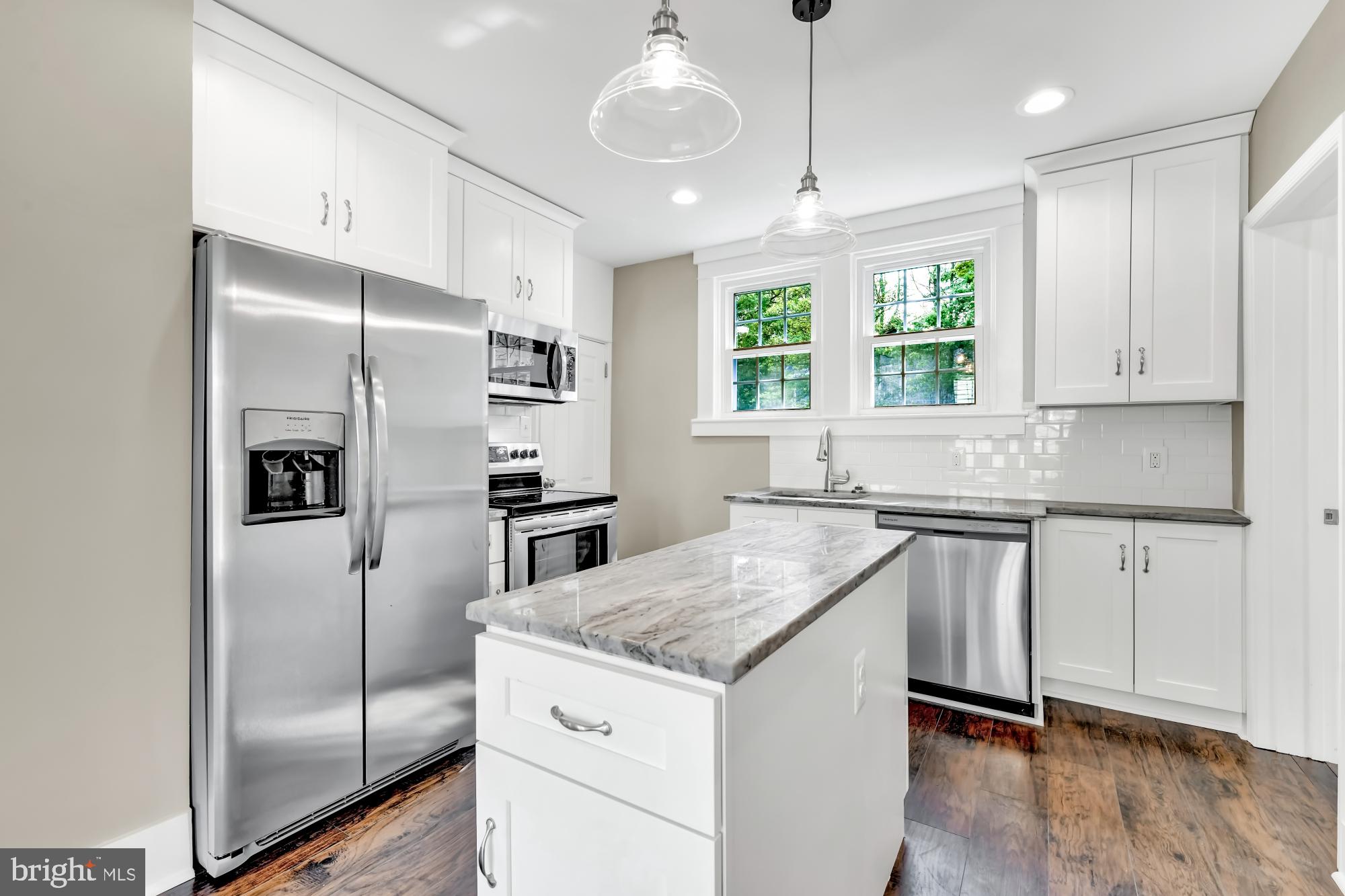 609 Tunbridge Road Baltimore, MD 21212 - Photo 9 of 31