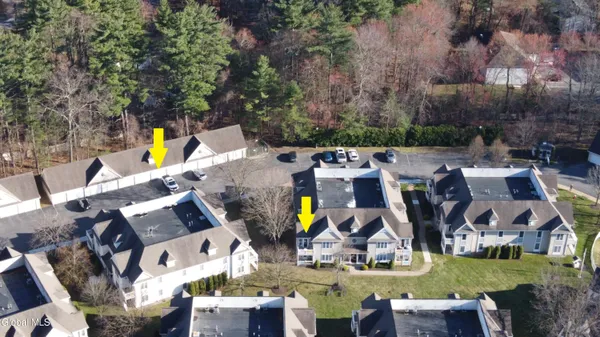 $287,500 | 407 Mallards Pond Lane, Guilderland, NY 12303