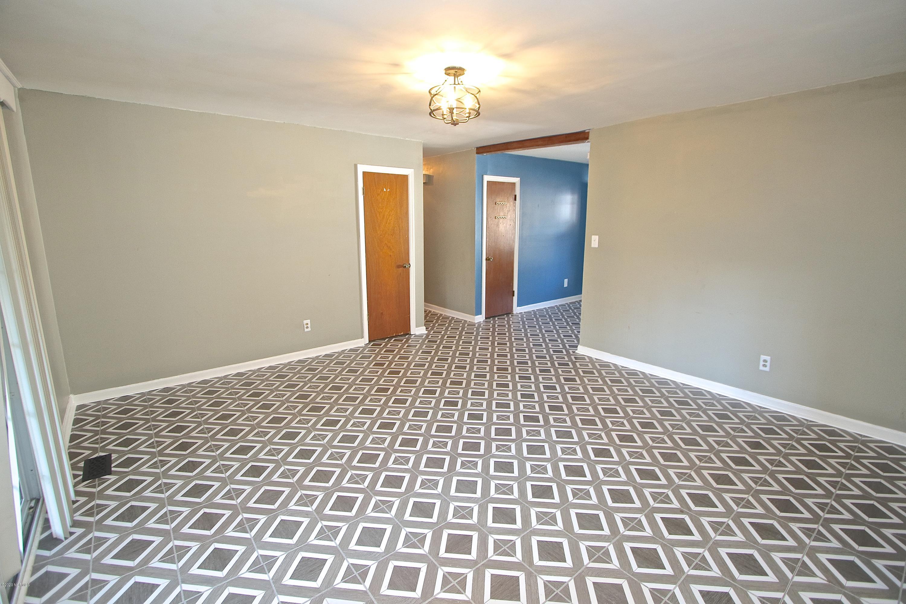 518 Brynn Marr Road Jacksonville, NC 28546 - Photo 13 of 18 LJ7A8347