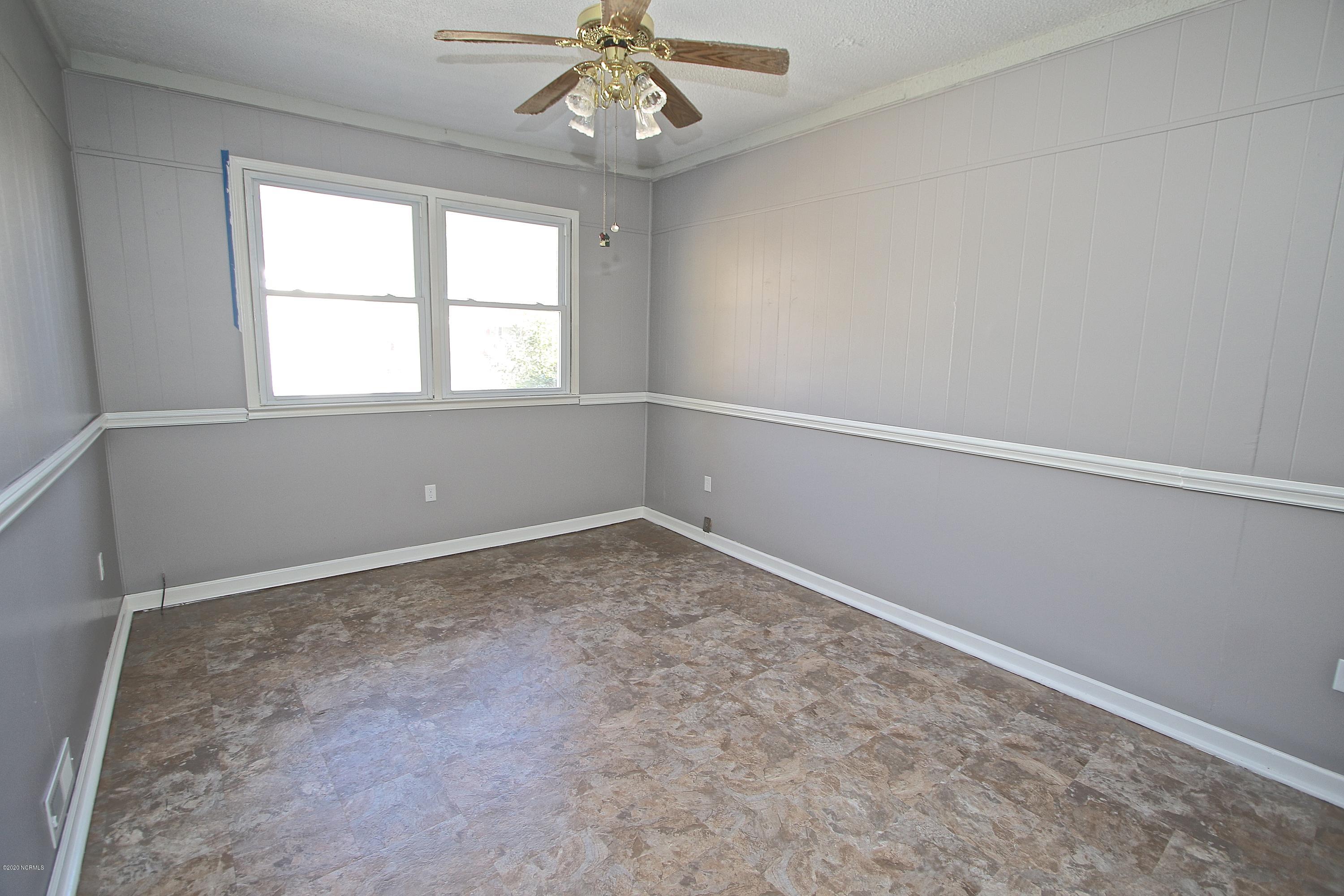 518 Brynn Marr Road Jacksonville, NC 28546 - Photo 3 of 18 LJ7A8340