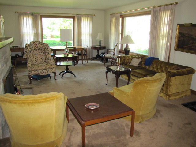 18404 Perth Avenue Homewood, IL 60430 - Photo 2 of 25