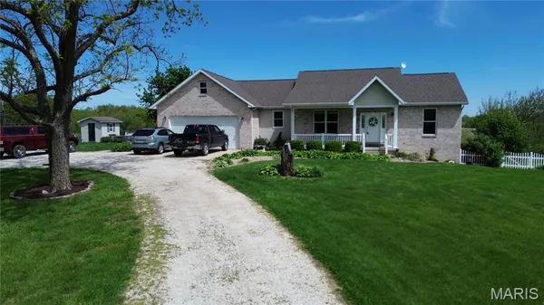 $525,000 | 24732 State Hwy CC, Ewing, MO 63440