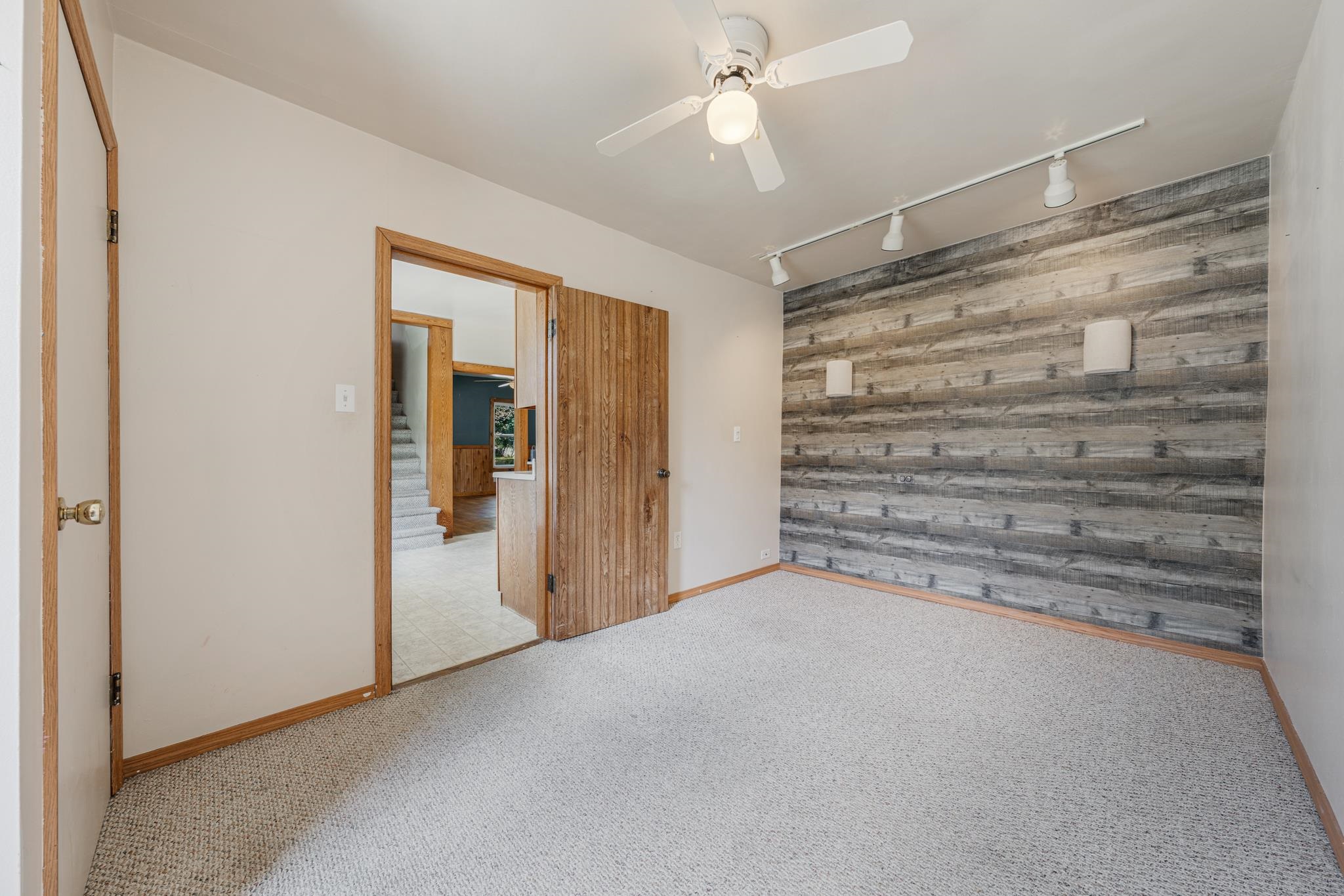 358 Monroe Street Berlin, WI 54923 - Photo 21 of 57