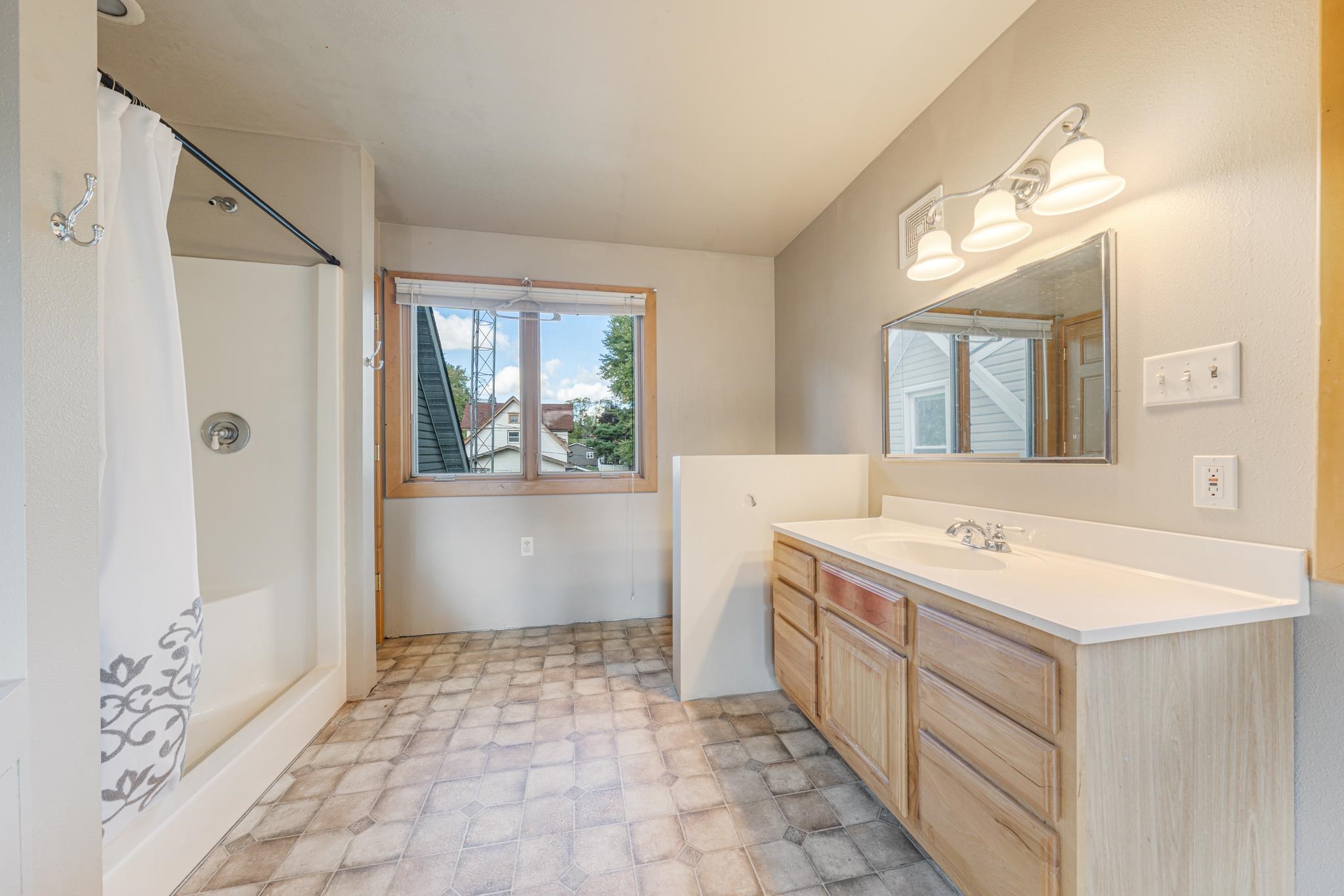 358 Monroe Street Berlin, WI 54923 - Photo 37 of 57