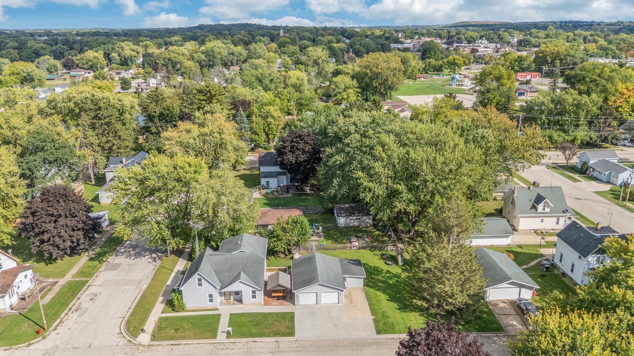 358 Monroe Street Berlin, WI 54923 - Photo 51 of 57